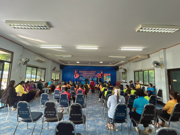โครงการฝึกอบรมการปกกันและบรรเทาสาธารณภัย(การช่วยเหลือคนจมน้ำและการเอาชีวิตรอดจากการจมน้ำ)